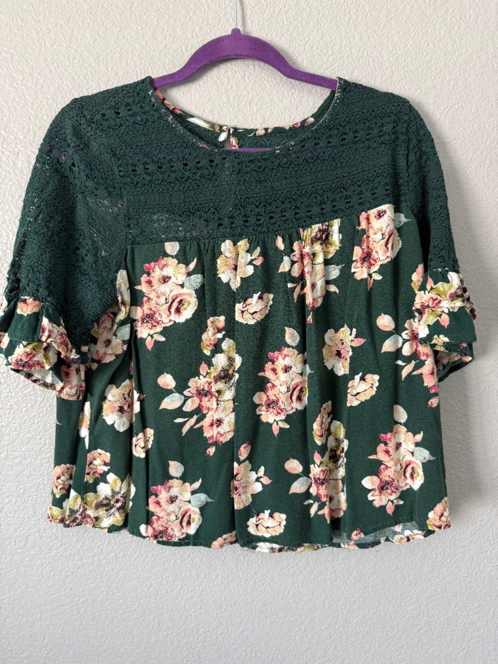 Floral and Lace Green Blouse Lightly Worn